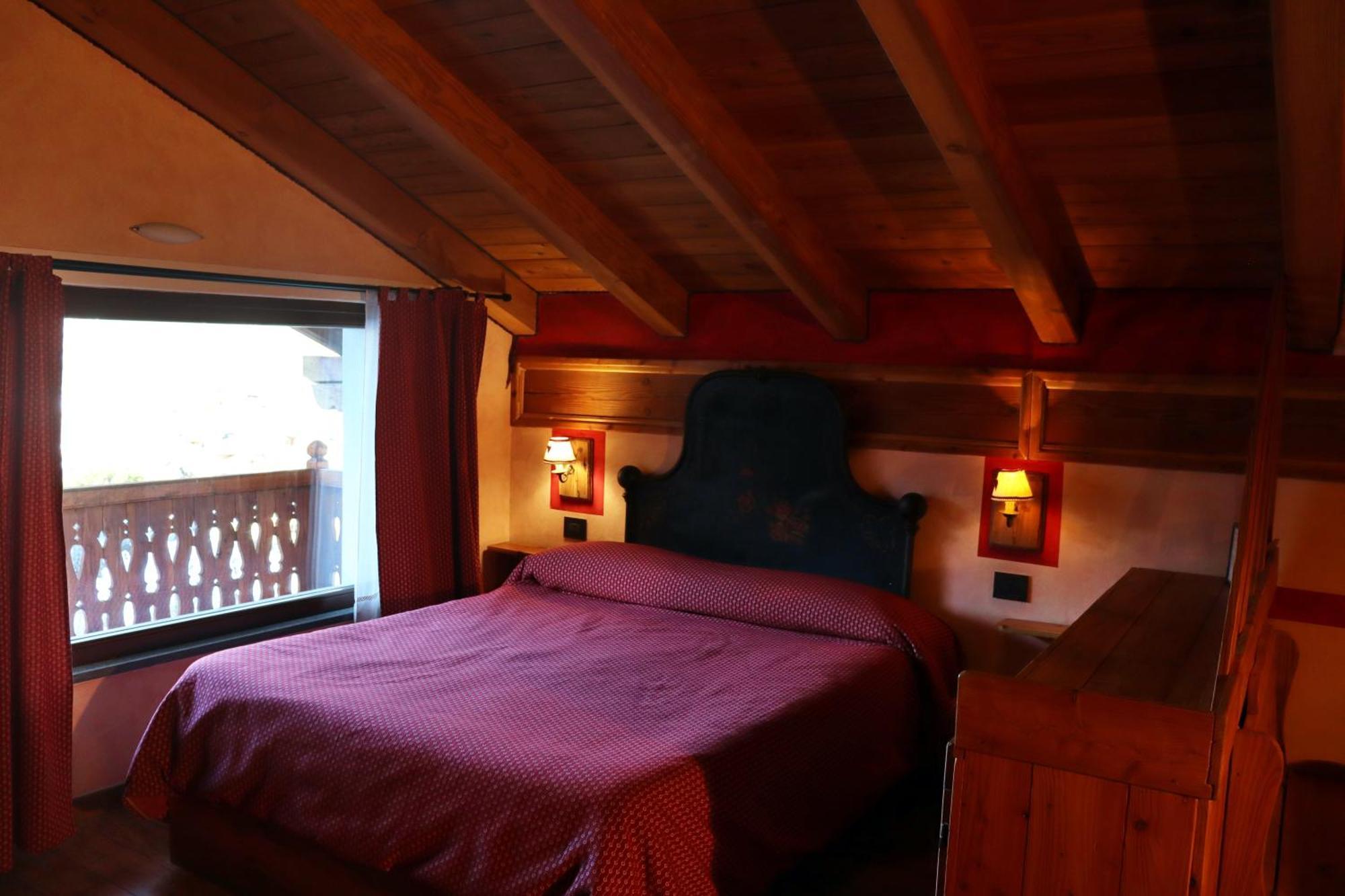 Agriturismo B&B Chèvres à Cheval Charvensod Exterior foto
